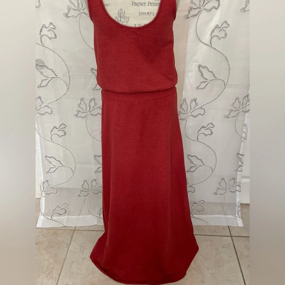 Harvest orange soft sleeveless floor length dress - Picture 3 of 6